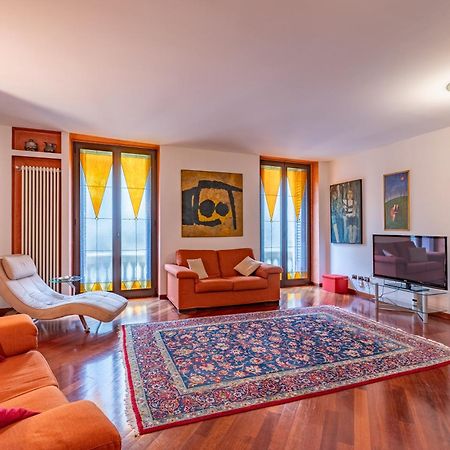 Appartamento Magnifico - Porta Venezia - Wifi Milano Exteriör bild